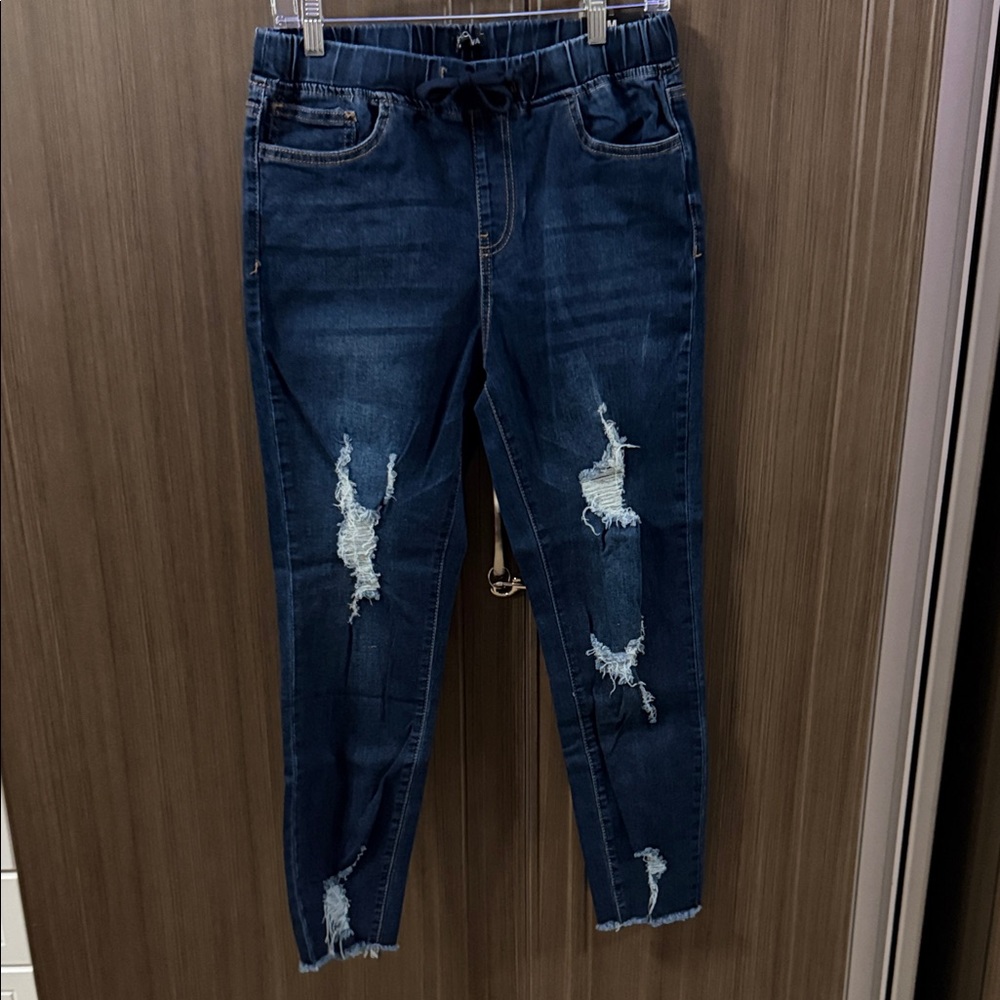 Fashion Nova Dark Blue Distressed Ankle Jeans